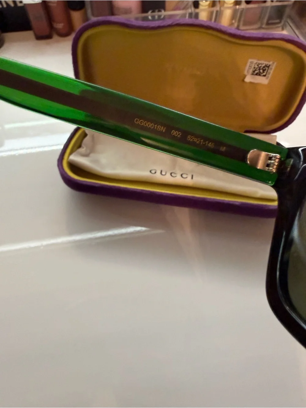 ✨ Auth Men’s Gucci Black Sunglasses ✨